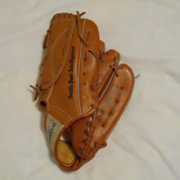 Seattle Mariners Rainier Bank Flex Action Genuine Cowhide Laced Baseball Glove - Picture 1 of 6
